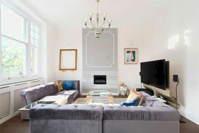 2 Bedroom Flat To Rent In Blomfield Court, Maida Vale, Westminster, W9