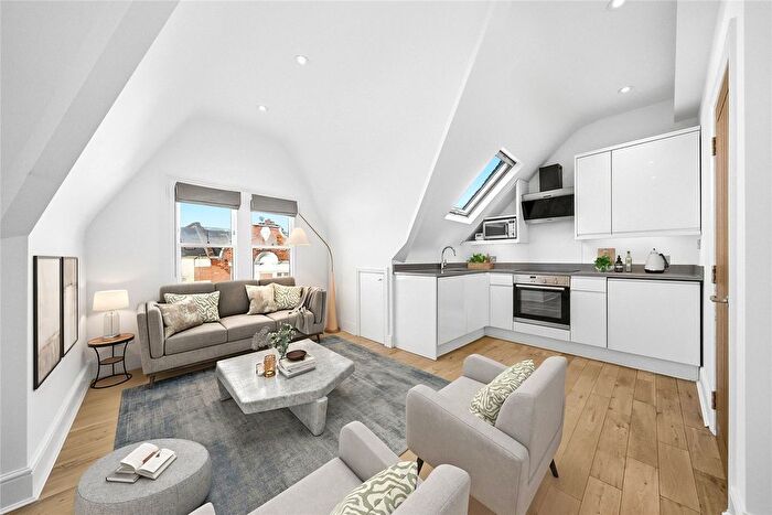 1 Bedroom Flat For Sale In York Street, Twickenham, TW1