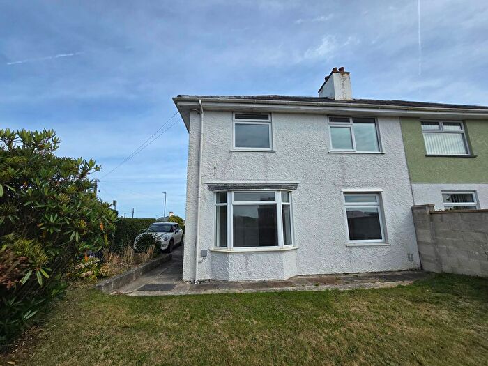 3 Bedroom Semi-Detached House To Rent In Green Close, Truro, Truro, TR1