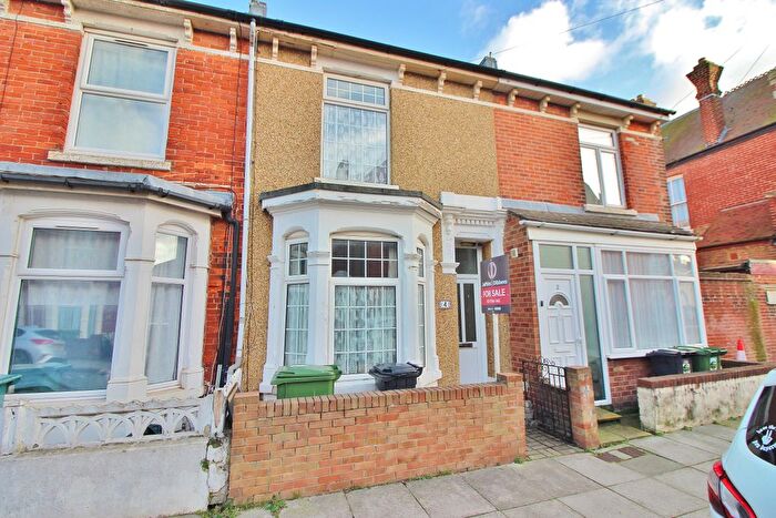 3 Bedroom Terraced House For Sale In Ewart Road, Fratton, PO1