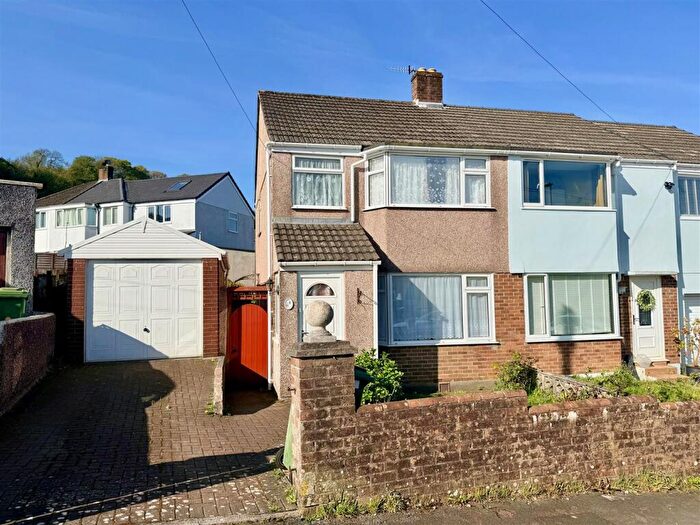 3 Bedroom Semi Detached House For Sale In Plympton, Plymouth, PL7