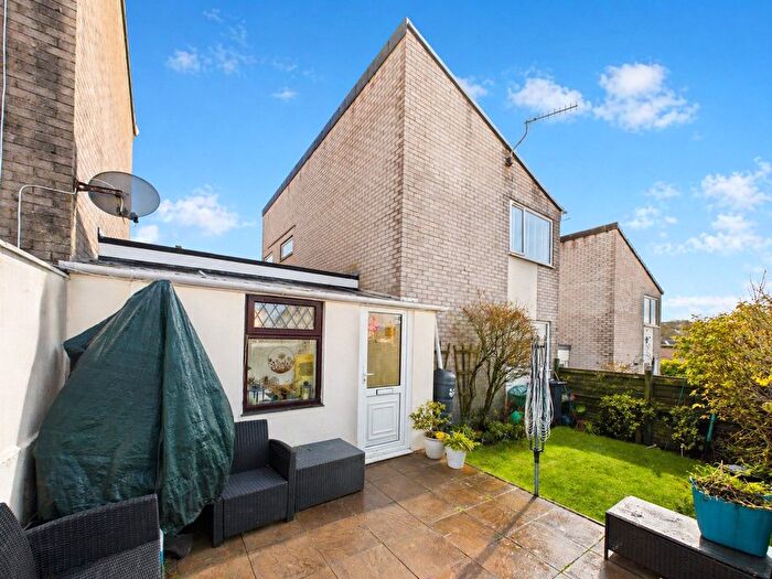 3 Bedroom Link Detached House For Sale In Harmer Close, Bodmin, Cornwall, PL31