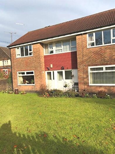 1 Bedroom Maisonette To Rent In Howarth Green, Smallbridge, Rochdale, OL12