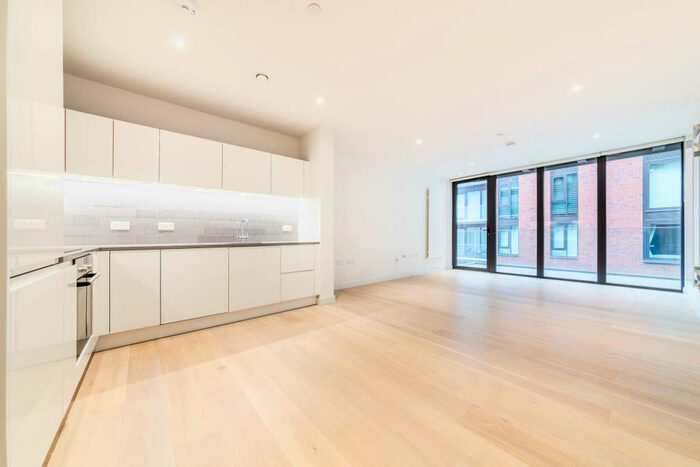 1 Bedroom Apartment To Rent In Echo Court, Admiralty Avenue, London, E16