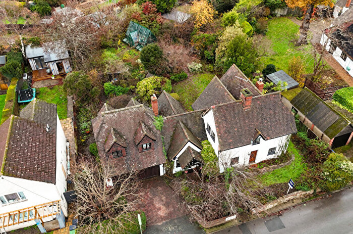 5 Bedroom Detached House For Sale In Bedford Lane, Frimley Green, Camberley, Surrey, GU16