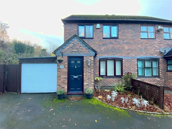 Houses for sale & to rent in TF3 4NA, Ketley & Overdale Telford