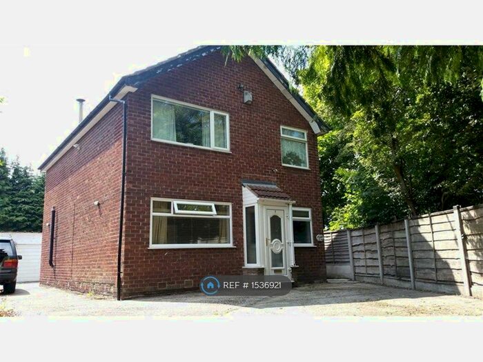 2 Bedroom Flat To Rent In Kingsland Rd, Stockport, SK3
