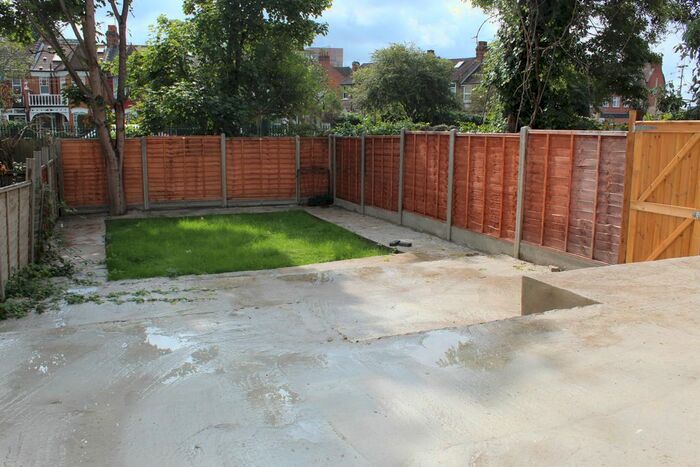 Studio To Rent In Lennox Gardens, Dollis Hill, NW10