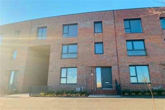 4 Bedroom House To Rent In Fairlawn Avenue, Brabazon, Patchway, BS34