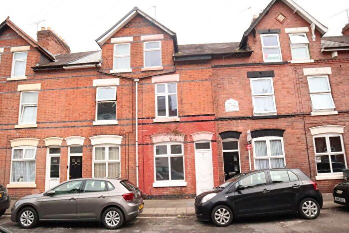 3 Bedroom Terraced House To Rent In Prospect Hill, Leicester, LE5