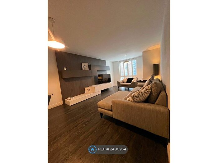 2 Bedroom Flat To Rent In The Metalworks, Birmingham, B1