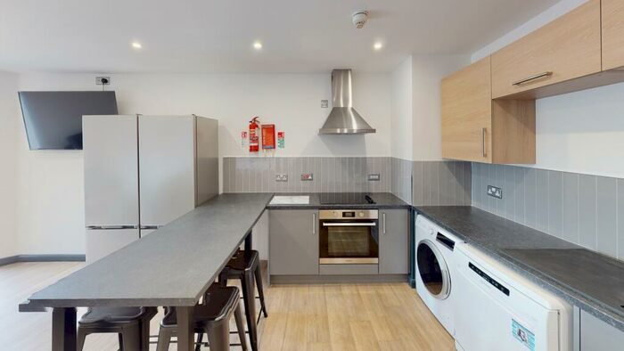 6 Bedroom Apartment To Rent In Stepney Lane, Newcastle Upon Tyne, NE1