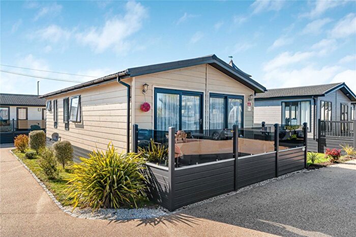 2 Bedroom Park Home For Sale In Chertsey Lane, Staines-Upon-Thames, Surrey, TW18