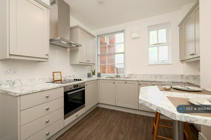 2 Bedroom Flat To Rent In Grove Place, Leamington Spa, CV31