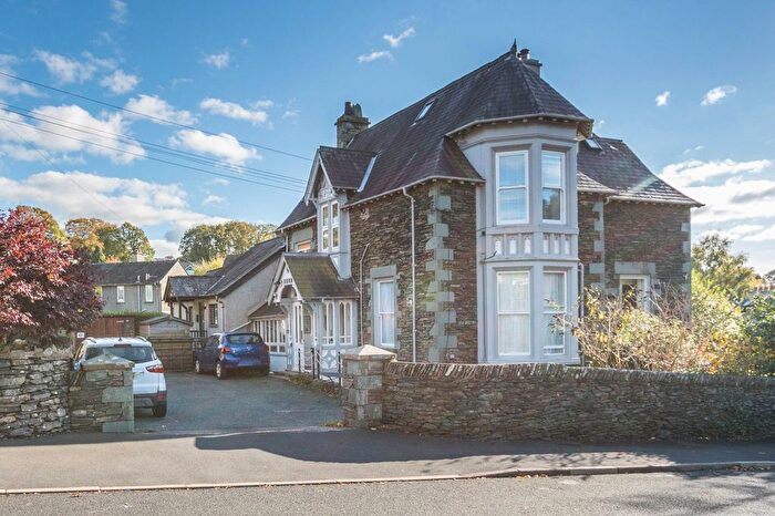 1 Bedroom Flat To Rent In Denewood, Queens Drive, Windermere, LA23