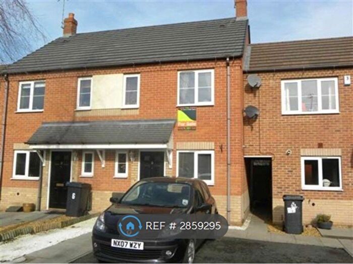 2 Bedroom Terraced House To Rent In Plane Close, Nuneaton, CV10