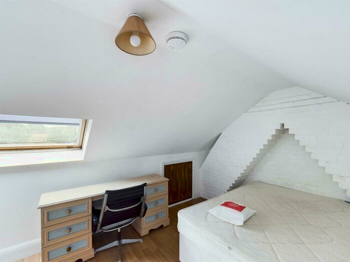 5 Bedroom Terraced House To Rent In Hartington Road, Brighton, BN2
