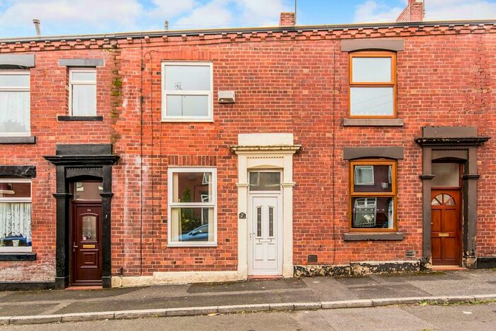 2 Bedroom Terraced House To Rent In Brunswick Street, Shaw, Oldham, OL2