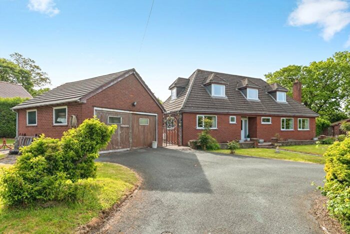 4 Bedroom Detached House For Sale In Pen-y-Maes Road, Holywell, Flintshire, CH8
