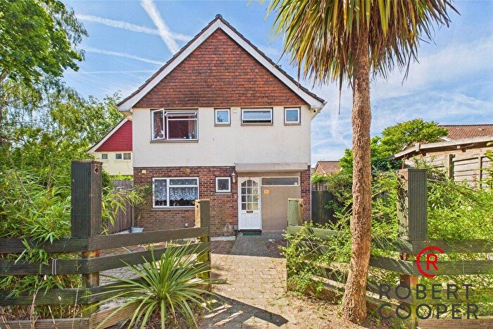 3 Bedroom Semi Detached House For Sale In Farmlands, Pinner, Middlesex, HA5