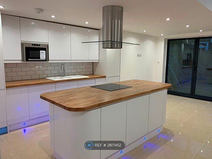 1 Bedroom Property To Rent In Friern Road, Dulwich, Peckham, Brixton, Camberwell, Nunhead, SE22