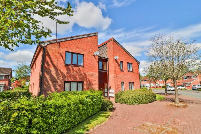 1 Bedroom Flat To Rent In Lydstep Court, Callands, Warrington, WA5