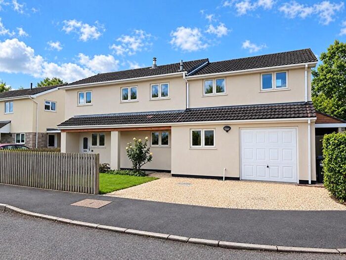 5 Bedroom Detached House For Sale In Hillmead, Langford, Bristol., BS40