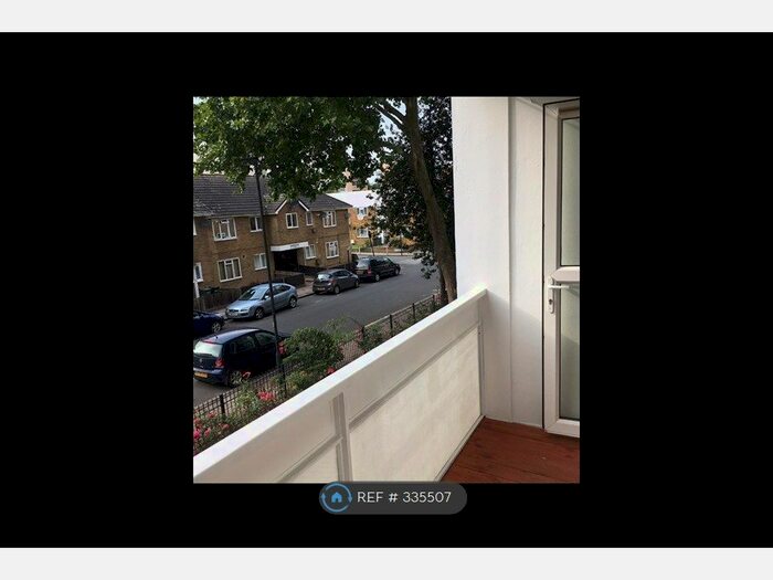2 Bedroom Flat To Rent In St Matthews Estate, London, SW2