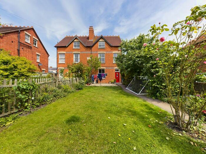 5 Bedroom Property To Rent In Blenheim Villas, Mount Pleasant, Tewkesbury, GL20