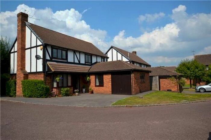 4 Bedroom Detached House To Rent In Chaucer Way, Wokingham, RG41