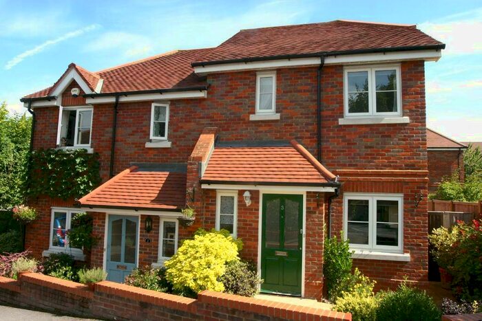 2 Bedroom Semi-Detached House To Rent In Parkfield Rise, Princes Risborough, Bucks, HP27