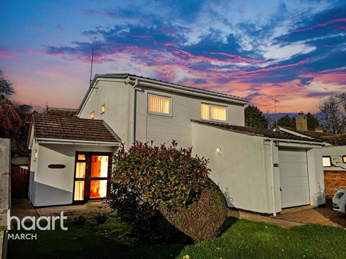 4 Bedroom Detached House For Sale In Taymor Place, Welney, PE14