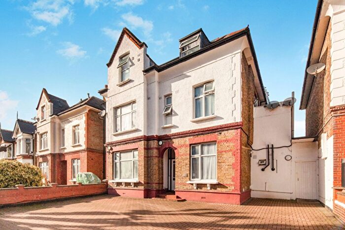 1 Bedroom Flat To Rent In Woolstone Road, London, SE23