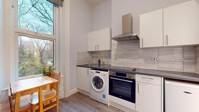 Studio To Rent In Warwick Road, Earls Court, SW5