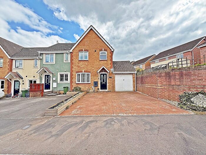 3 Bedroom End Of Terrace House For Sale In Terry's Way, Llanharan, Pontyclun, Rhondda Cynon Taff., CF72