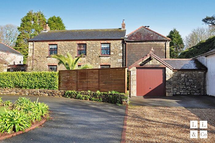 4 Bedroom Barn Conversion To Rent In Old Farm House, Falmouth, TR11
