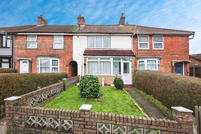 3 Bedroom Terraced House For Sale In Farmer Road, Birmingham, B10