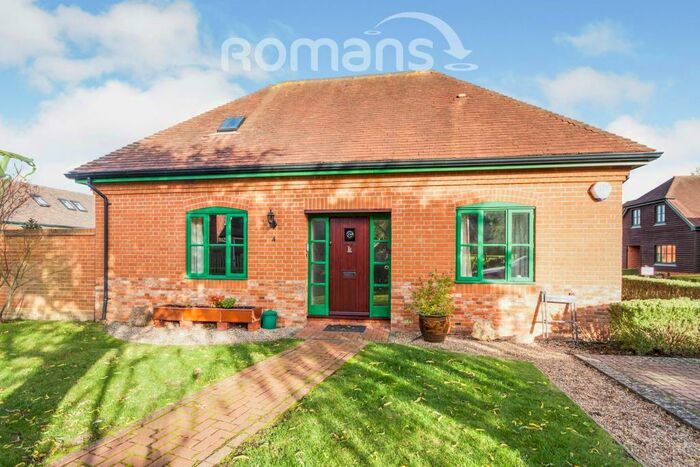 2 Bedroom End Of Terrace House To Rent In Harvest Drive, Sindlesham, RG41