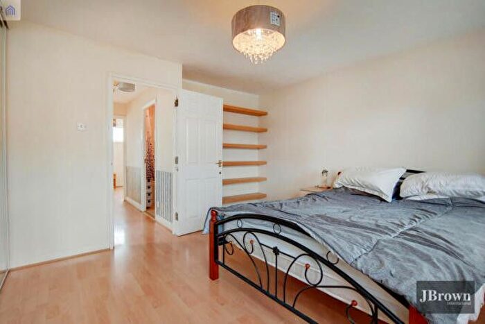 4 Bedroom Terraced House To Rent In Plough Way, London, SE16