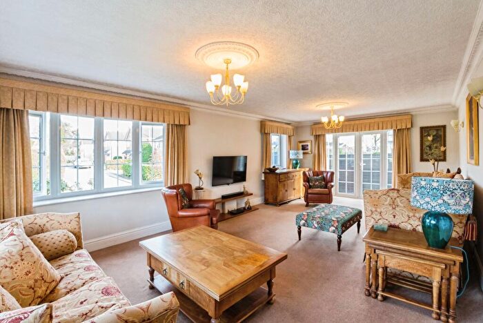 4 Bedroom Detached House For Sale In Hill Crescent, Preston, PR4