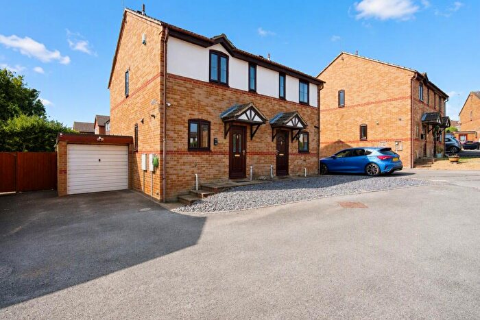 2 Bedroom Semi Detached House For Sale In Coughton Drive, Sydenham, Leamington Spa, CV31