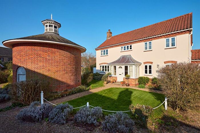 4 Bedroom Detached House For Sale In Shotford Road, Harleston, IP20