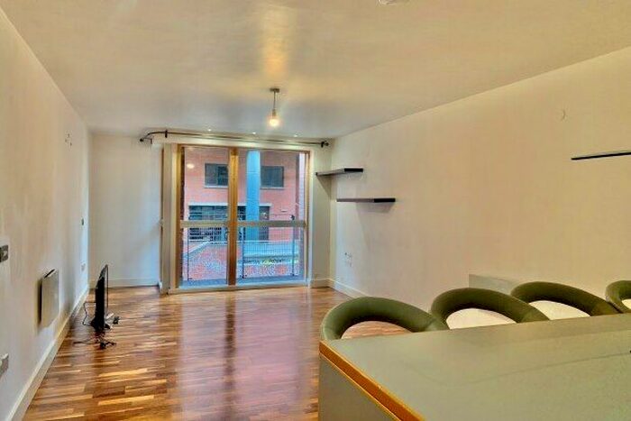 2 Bedroom Flat To Rent In The Hacienda, Manchester, M1