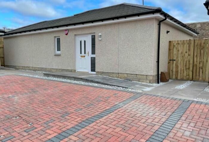 2 Bedroom Detached House To Rent In Gray Street, Dundee, DD2