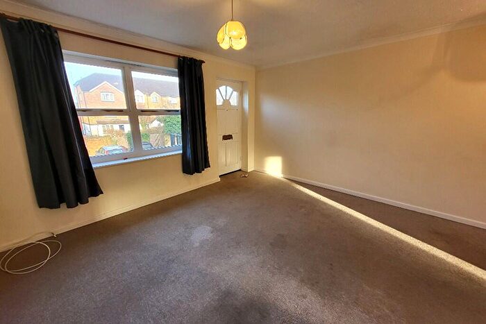 1 Bedroom Flat For Sale In Oak Manor Drive, Cheltenham, Gloucestershire, GL52
