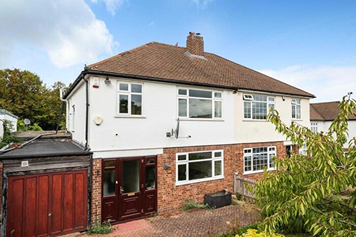4 Bedroom Semi Detached House For Sale In Winn Road, Lee, London, SE12