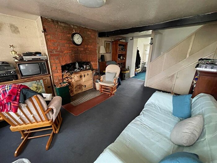 4 Bedroom Property For Sale In Ditton Street, Ilminster- No Onward Chain, TA19