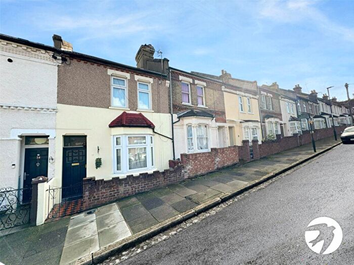 3 Bedroom Terraced House To Rent In Rippolson Road, Plumstead, London, SE18
