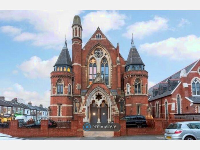 2 Bedroom Flat To Rent In Samuel Baines House, London, SE22