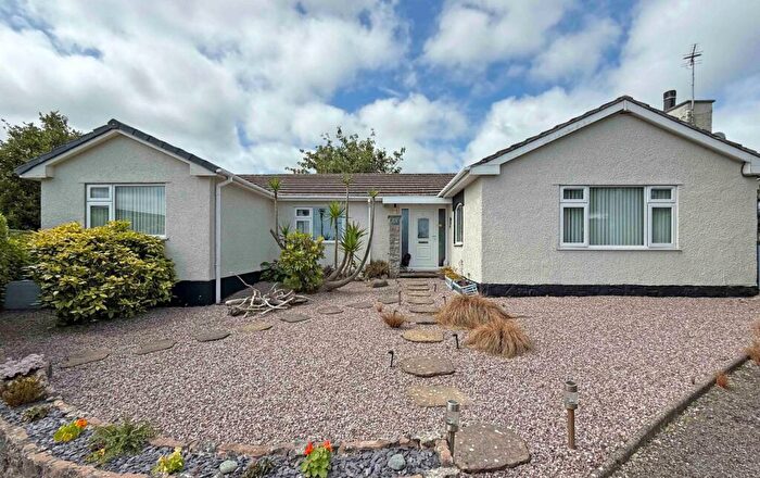 4 Bedroom Bungalow For Sale In Ffordd Eleth, Moelfre, Isle Of Anglesey, LL72